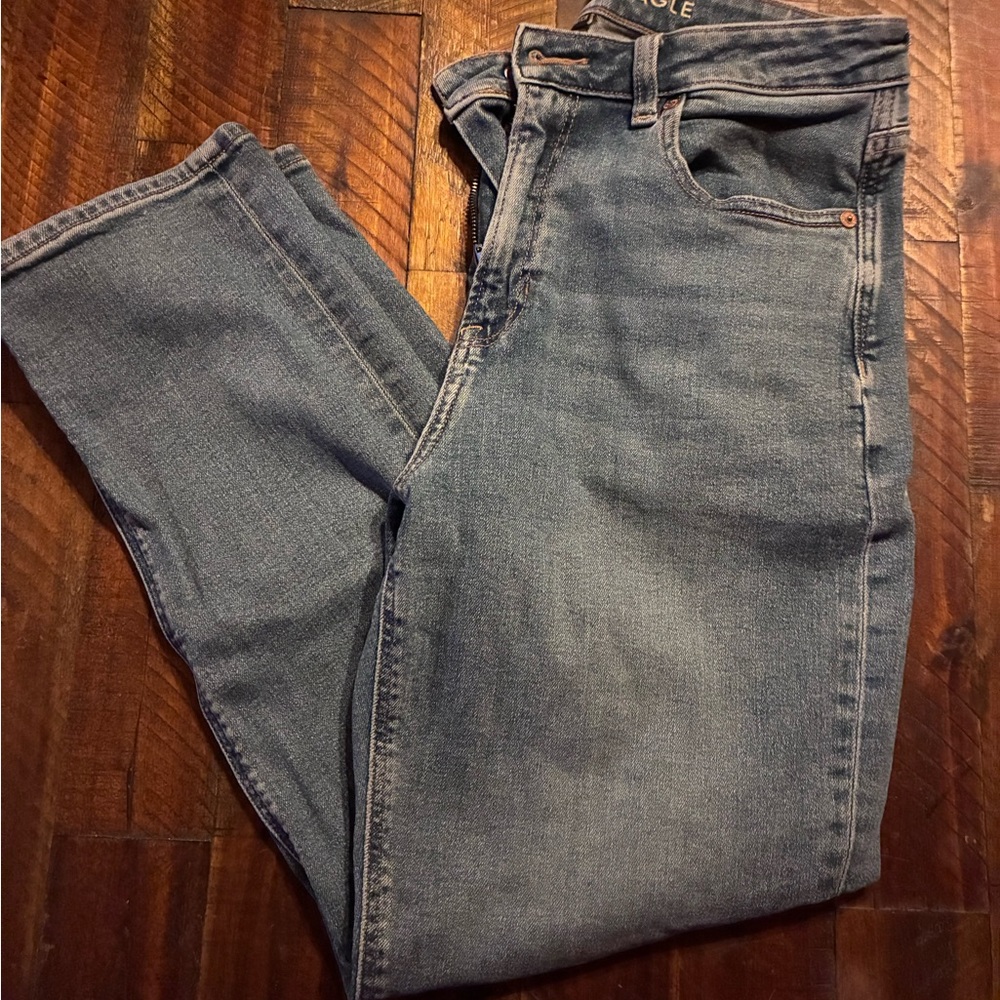 American Eagle Outfitters Light Blue Mom Jeans